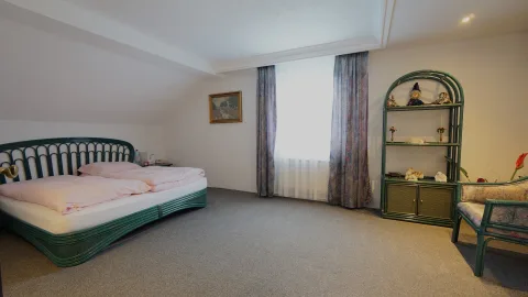 Schlafzimmer 2, Einfamilienhaus in Vöcklabruck