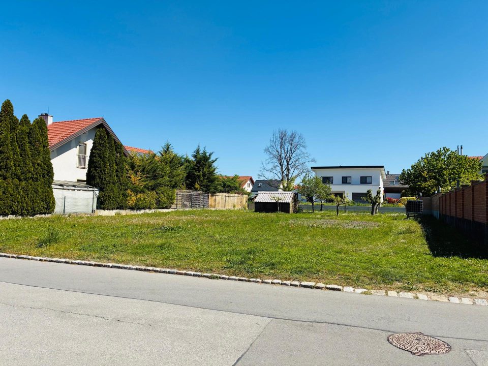 Top Baugrundstück in bester Wohngegend und Seenähe in Weiden am See, Bild 1 von 16