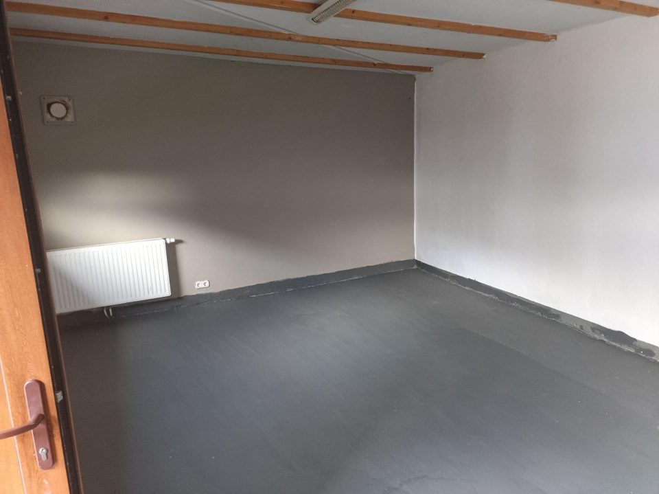 Gepflegtes Einfamilienhaus mit 7 Zimmern, Balkon, Garten und Garage in Mining, Bild 21 von 29