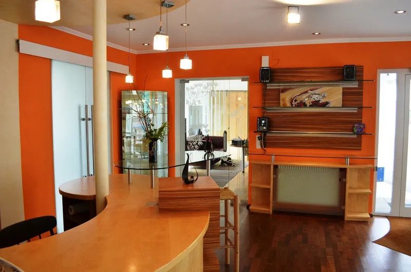 Repräsentatives Wohnhaus mit Geschäftsbereich und angrenzenden Veranstaltungsräumen, Bild 56 von 232