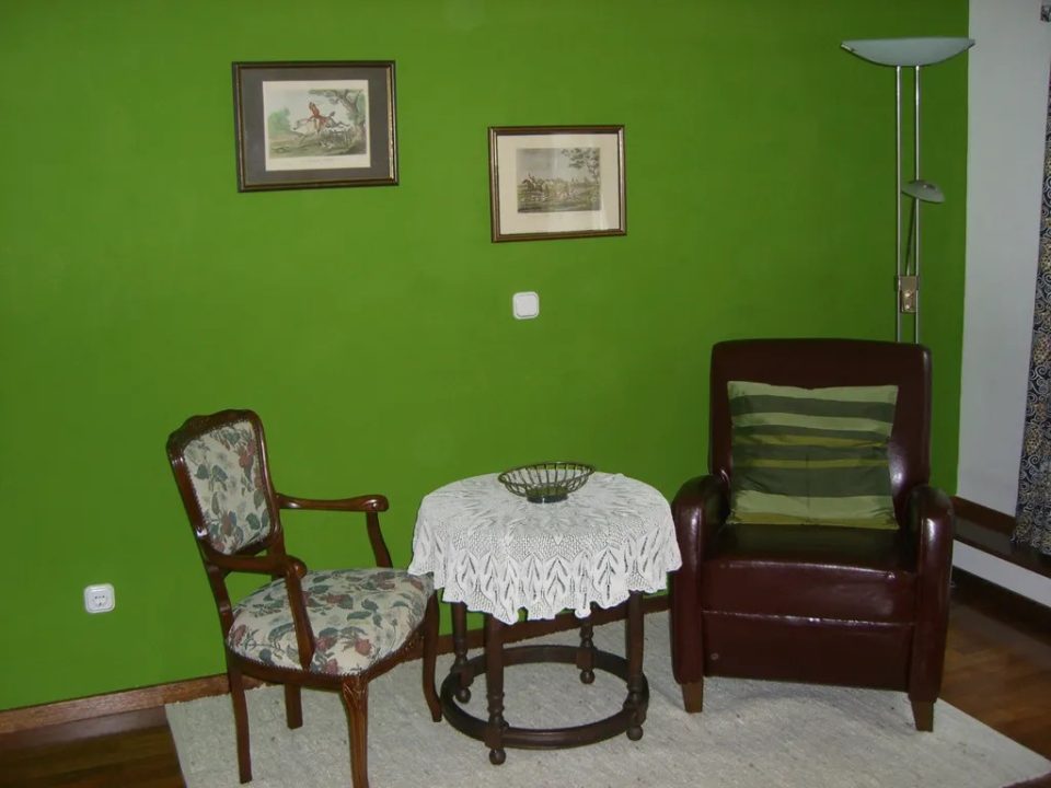 Repräsentatives Wohnhaus mit Geschäftsbereich und angrenzenden Veranstaltungsräumen, Bild 162 von 232