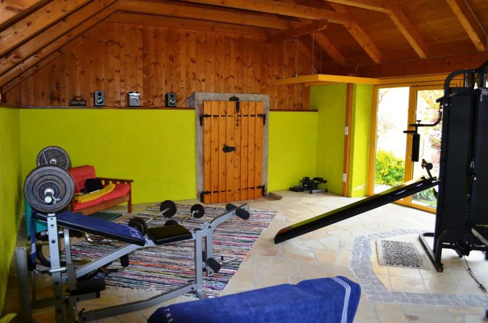 Repräsentatives Wohnhaus mit Geschäftsbereich und angrenzenden Veranstaltungsräumen, Bild 174 von 232
