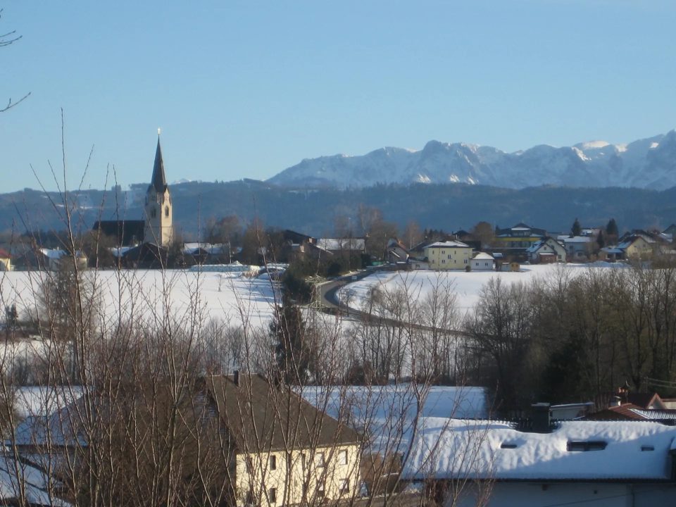 Baugrund ohne Bauzwang, frei wählbare Größe – Gebirgsblick & Atterseenähe, Bild 6 von 9