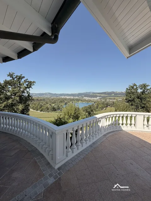 Terrasse mit Blick über den Pleschinger See, Einfamilienhaus in Plesching
